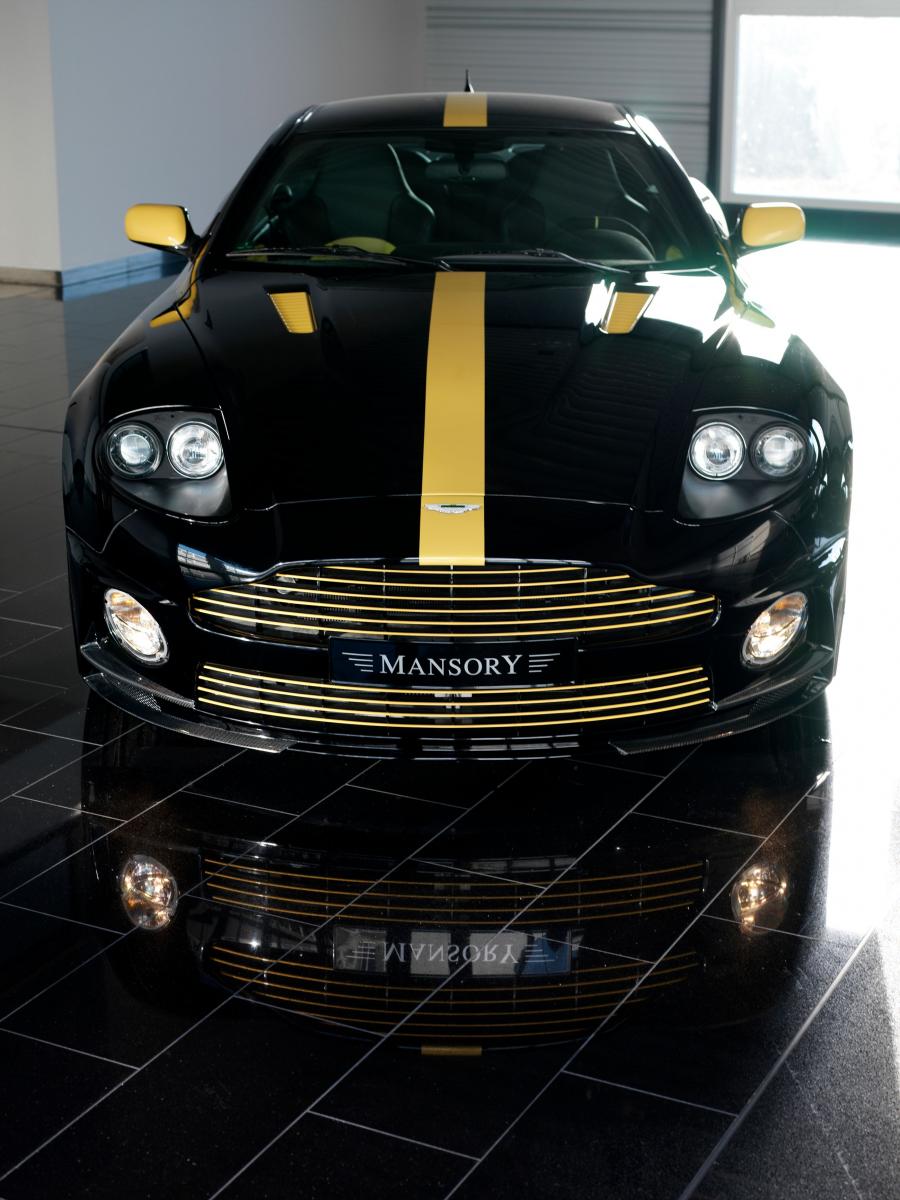  Aston Martin Vanquish S by Mansory 2005 года  (фото 5 из 12)